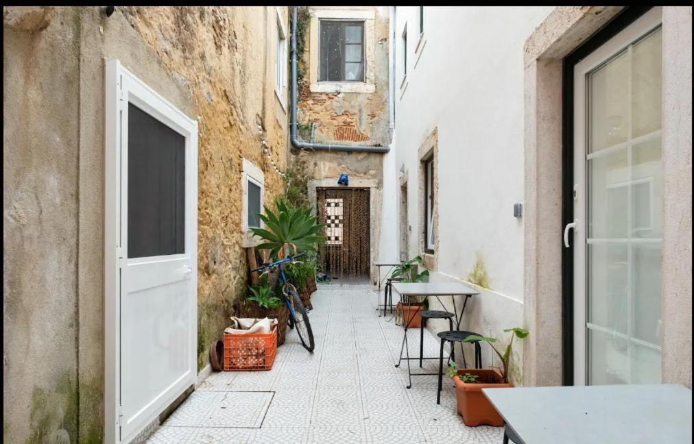 Charming Apartments In Belem Лиссабон Экстерьер фото